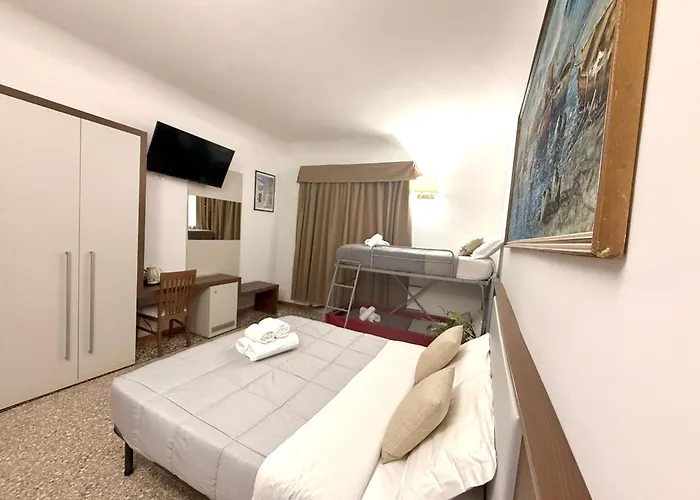 Grand Gaeta Konukevi Roma